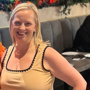 Meet your Posher, Victoria